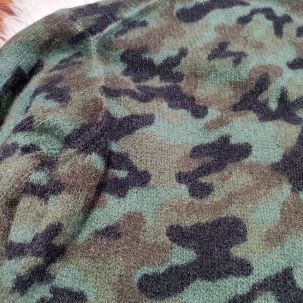 Aqua Cashmere Oversized Green Combo Camouflage Cardigan Sweater Women's Medium - Picture 7 of 16